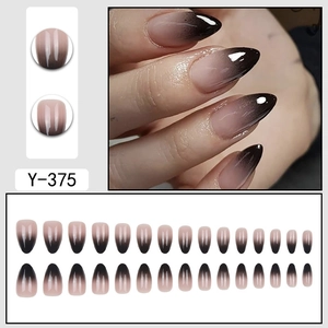 Lot de 24 faux ongles amande dégradé noir brillant pour femmes avec finition lisse