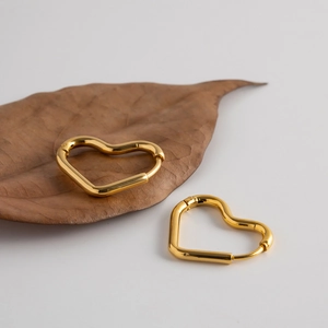 Heart Shaped Stainless Steel Hoop Earrings Gold Plated Minimalist Mirror Polished Fashion Jewelry For Women