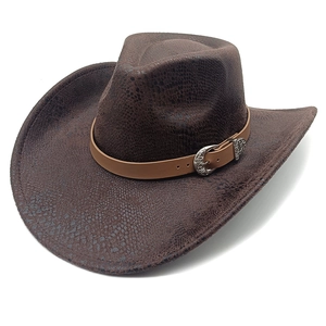 Cappello da cowboy marrone con trama pitonata a tesa larga e fibbia argentata stile vintage