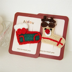 Barrettes de Noël faites à la main au crochet avec motifs de renne et chaussette