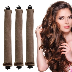 Lot de trois bigoudis floqués marron avec pinces pour créer de grandes boucles