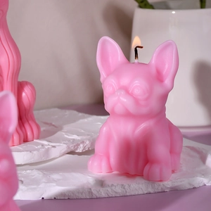 Französische Bulldogge Duftkerzenform in Rosa mit niedlicher Tierform und Docht