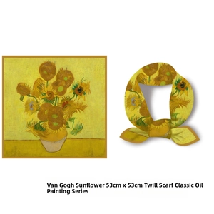 Détail de l'imprimé Van Gogh Tournesols sur un foulard carré en soie sergée 53cm