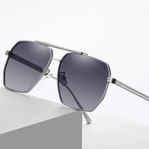 AORON polarized aviator sunglasses with silver metal frame and grey gradient lenses