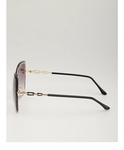 Detail of metal chain-link temple design on rimless gradient purple sunglasses