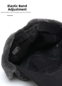 Dettaglio del cappello invernale con elastico regolabile e fodera in ecopelliccia