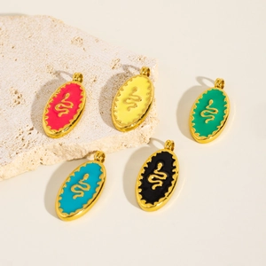 Colorful oval enamel snake pendants in gold plating for DIY jewelry making