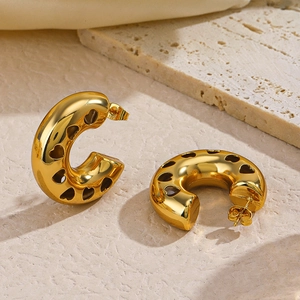 18K gold plated stainless steel C-shaped earrings with hollow heart pattern design