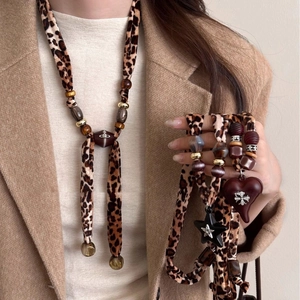 Leopard Print Fabric Pendant Necklace Vintage Long Sweater Chain With Resin Wood Beads Bohemian Jewelry Gift For Women