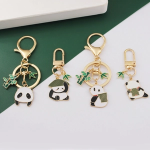 Süßer Großer Panda Bambus Schlüsselanhänger Zinklegierung Emaille Tasche Anhänger Zubehör Chinesischer Stil