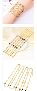 Détails de bracelets chaîne serpent dorés avec pendentifs trèfle et papillon en nacre
