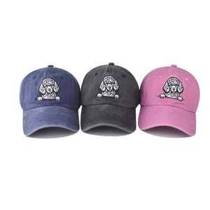 Casquettes de baseball en coton délavé avec broderie caniche en bleu, gris et rose