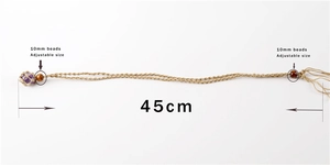 Dettaglio collana a rete regolabile da 45cm con ciondolo in cristallo viola grezzo
