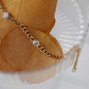 Elegant 18K gold-plated cuban chain bracelet featuring sparkling round white zircon stones