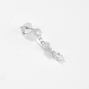 Macro shot of S925 sterling silver tassel earring featuring three clear zircon stones