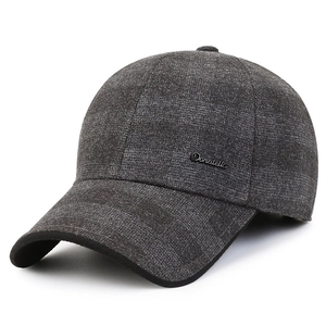 Men's wool blend baseball cap in heather grey featuring a premium metal brand logo