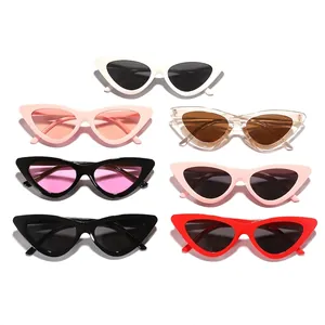 Chic oversized cat-eye sunglasses in various colors for women with a vintage retro design