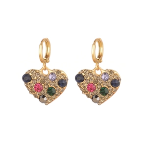 Boucles d'oreilles cœur géométriques avec zircons multicolores et placage à l'or
