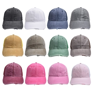 Casquette de baseball délavée avec filet arrière disponible en douze coloris unis