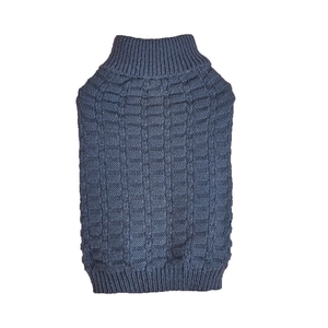 Klassischer blauer Strickpullover für Haustiere mit Rollkragen und Karomuster für Hunde
