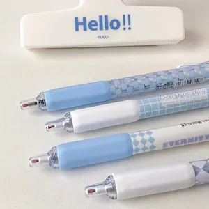 Penne gel a scacchi bianchi e blu con comoda impugnatura in silicone, set da 4 pezzi