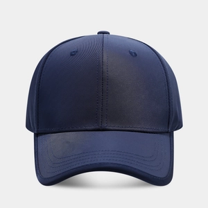 Berretto da baseball blu scuro minimalista in tessuto a rapida asciugatura con tesa curva