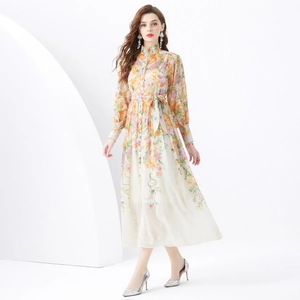 Elegantes langärmeliges Kleid mit Blumenmuster, Stehkragen und Laternenärmeln für Urlaub