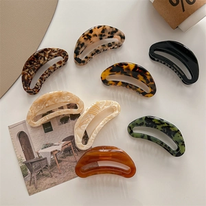 Large Acetate Hair Claw Clip Hollow Tortoiseshell French Elegant Moon Shape Retro Styling Shark Clip For Women