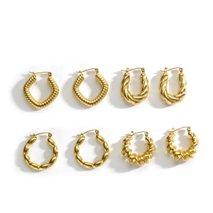 Lot de boucles d'oreilles créoles dorées en acier inoxydable avec textures et perles
