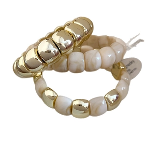 Three-piece set of golden beads and marble acrylic elastic bracelets for women