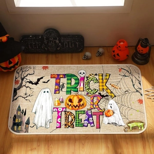 Detailansicht der Leinen Halloween Fußmatte Trick or Treat mit Geist und Kürbis Motiven