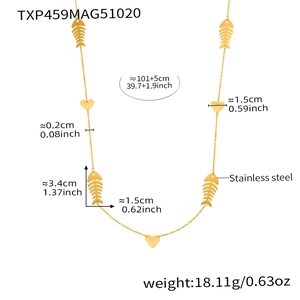 Detailed size and weight specs for a 18k gold pvd heart and fishbone necklace