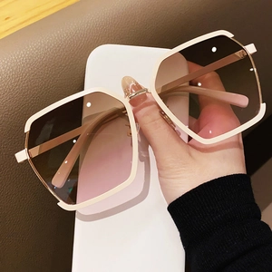 Women Oversized Geometric Polygon Sunglasses Metal Frame UV400 Protection Gradient Lens Retro Fashion Elegant Eyewear