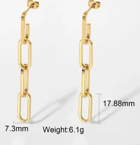 Detail showing 7.3mm width and 17.88mm length of gold chain earrings with weight info