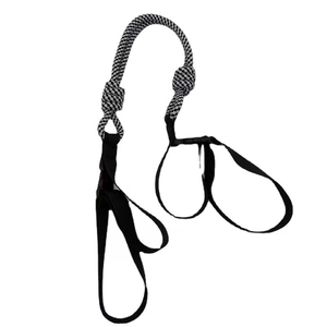Set guinzaglio e imbracatura per animali in nylon intrecciato bianco e nero su bianco