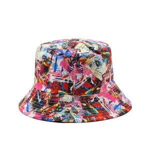 Cappello da pescatore tropicale con stampa graffiti colorata e tesa larga parasole