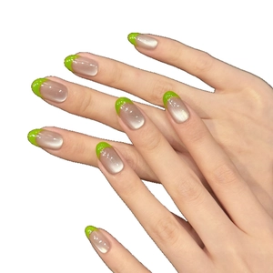 Unghie finte French Cat Eye verde menta e grigio argento con forma ovale