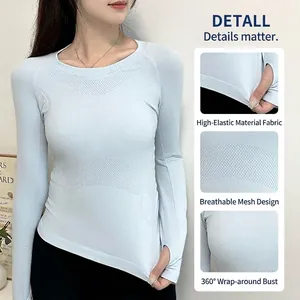 T-shirt de yoga bleu clair à manches longues avec maille respirante et passe-pouces
