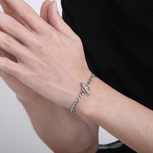 Silver stainless steel Cuban chain bracelet with trendy toggle clasp for men and women