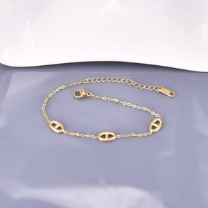18K gold plated stainless steel pig nose chain bracelet with adjustable lobster clasp