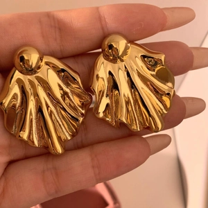 Creative irregular pleated gold earrings with a modern geometric fan shape design