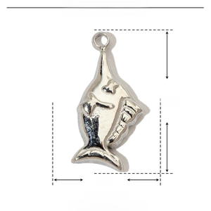 Detailed size chart of a 13x6mm fish-shaped stainless steel pendant with weight info
