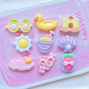 Cabochons en résine thème plage d'été avec lunettes ananas et canard pour loisirs créatifs