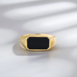 Minimalist 925 silver ring in gold finish featuring a rectangular black agate stone
