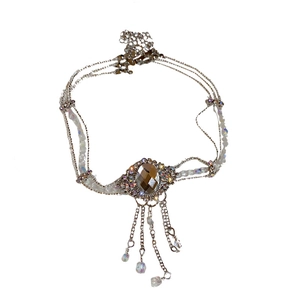 Collier ras du cou vintage argenté avec cristaux baroques, perles et pendentifs glands
