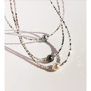 Minimalist Single Artificial Pearl Pendant Necklace For Women Shiny Brass Gold Plated Faceted Beads Shredded Silver Style Choker