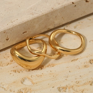 Minimalist Wave Ring Irregular Design 316 Stainless Steel Polished Modern Fashion Band For Women