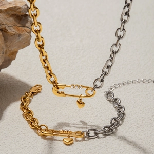 18K gold stainless steel paperclip chain necklace with zircon heart pendant set