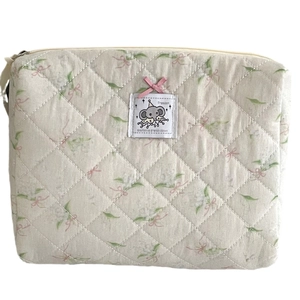 Quilted floral makeup bag with pink bow elephant label and large capacity storage