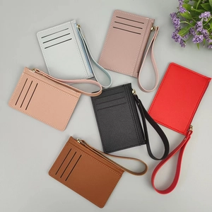 Portacarte sottile in pelle PU con cinturino da polso e tasca zip in sei colori vivaci
